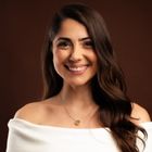 Dra. Marina  Dias Passos