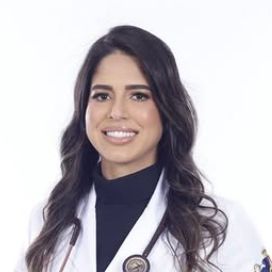 Carolina De Oliveira Rodrigues Mariano, Médico clínico geral Paracatu