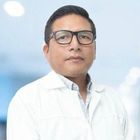 Dr. Carlos Salinas Linarez