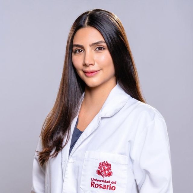 Silvia Alejandra Prada Lievano, Médico estético Bogotá