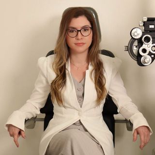 Ampliar imagem: Jeanne Dayse de Medeiros Matias ., Oftalmologista João Pessoa