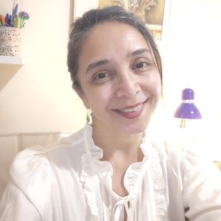 Prof. Wládia Morais