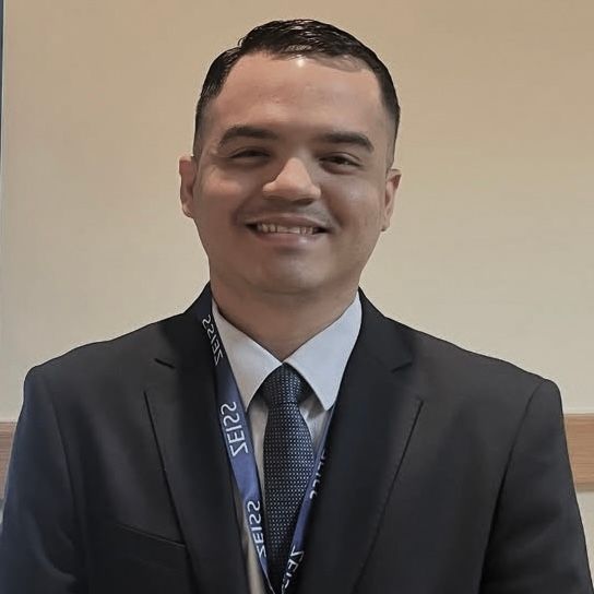 Davi Pereira Barbosa Junior, Neurocirurgião Curitiba