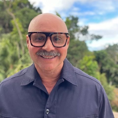 Antonio Claudio  Francisco de Freitas, Psicólogo Armação dos Búzios