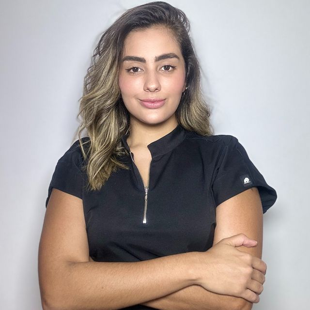 Isabella Betancourth, Médico estético Cali