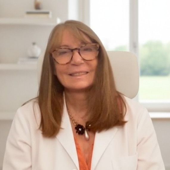 Nora Cristina Oliveri, Médico general y familiar Ciudad Autónoma de Buenos Aires