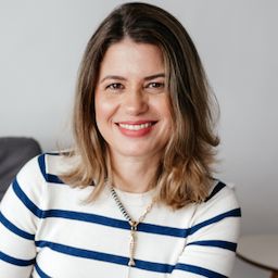 Luciana Barcellos, Psicanalista São Paulo