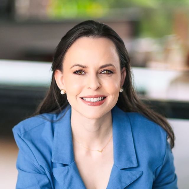 Lauren Jost, Médico clínico geral Rio de Janeiro