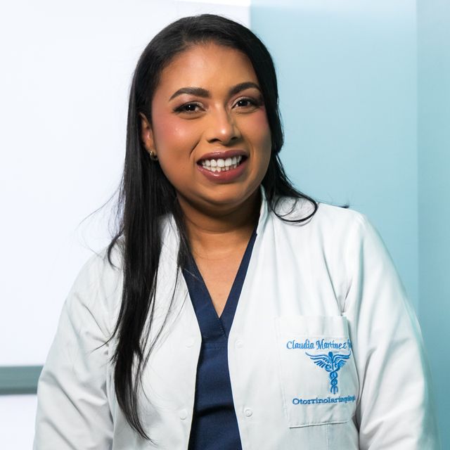 Claudia Marcela Martinez Yancy, Otorrinolaringólogo Bogotá