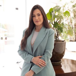 Dra. Aline  Seemund dos Reis