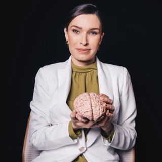 Adria Gabrielle Biondi Soares, Neurocirurgião Montes Claros