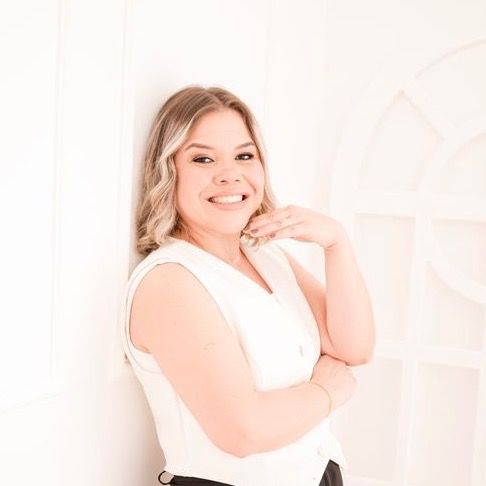 Camila Gonçalves Nogueira, Psicólogo Apucarana