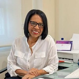 Ampliar imagem: Marcia da Cunha dos Reis, Ginecologista Rio de Janeiro