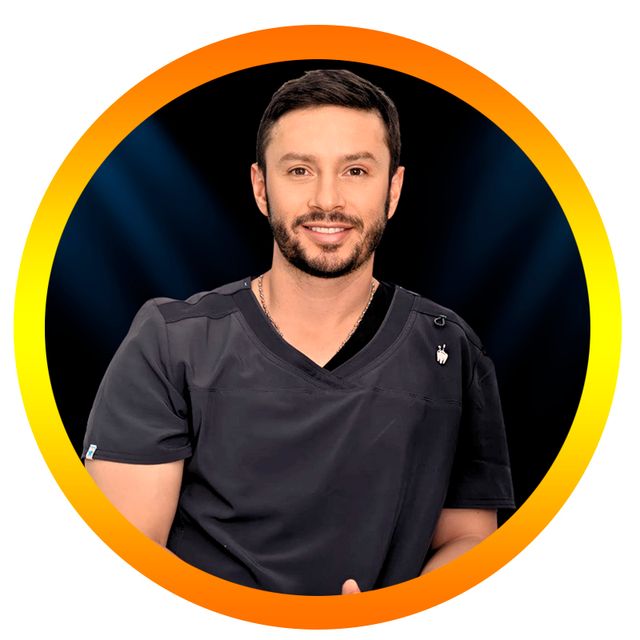 Mauricio Arias Merino, Odontólogo Medellín