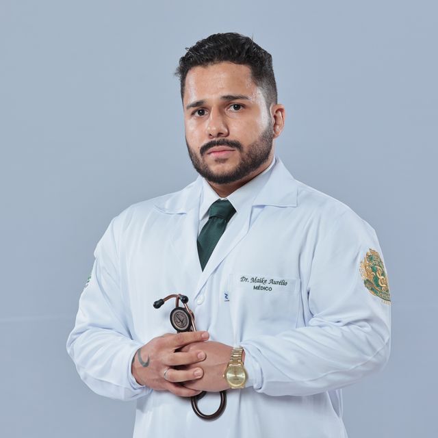 Maike Aurélio, Médico clínico geral Uberaba