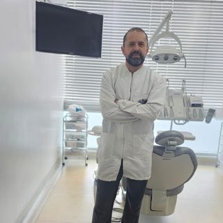 Acercar imagen: Juan Martin Porras Luna, Odontólogo Bogotá