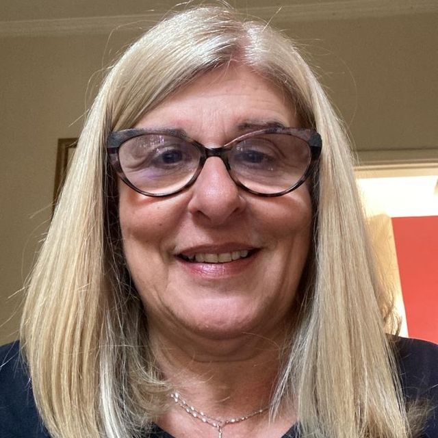 Ana Elisa  Baião Martins, Psicólogo Santos