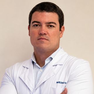 Artur Vieira De Paula, Ortopedista - Traumatologista Vitória
