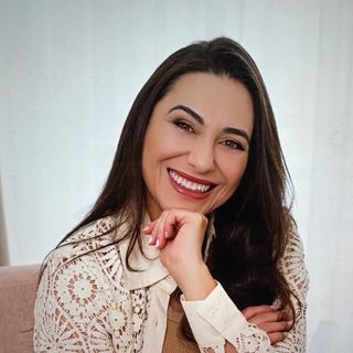  Karina de Marco Araujo