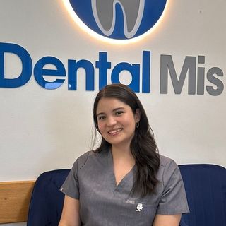 Acercar imagen: Barbara Lisboa Bahamondes, Dentista Providencia