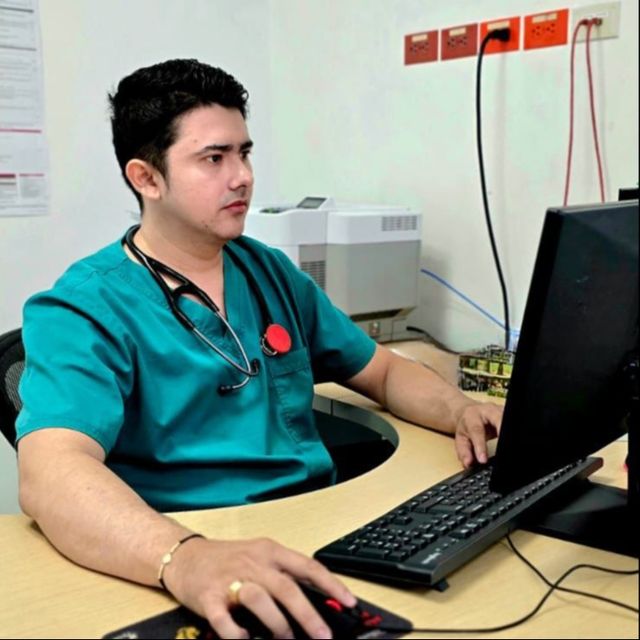 Jesus Andrés Peñaranda, Médico general Tibú