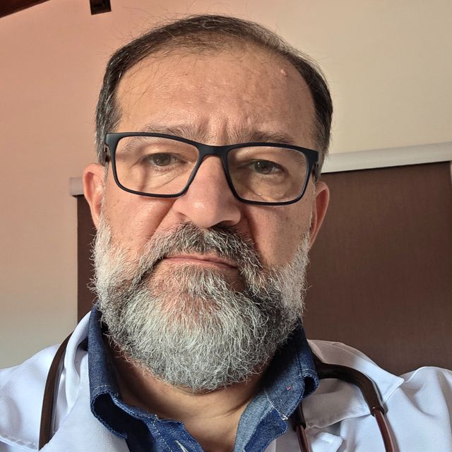 Luiz Henrique Ferraz, Médico clínico geral Caraguatatuba