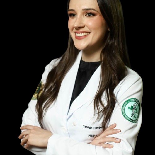 Gabriela Dombeck, Médico clínico geral Rio de Janeiro