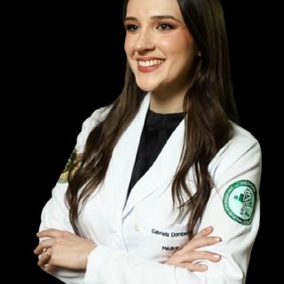 Ampliar imagem: Gabriela Dombeck, Médico clínico geral Rio de Janeiro