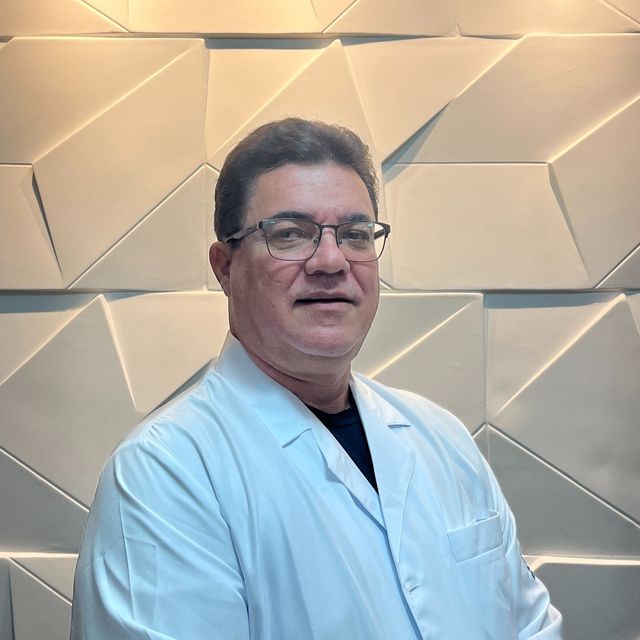 Geraldo  Figueiredo, Médico clínico geral Goiânia