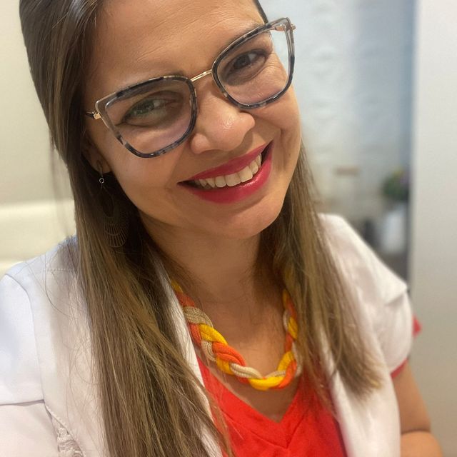 Juliana Uehara, Fonoaudiólogo Guaratinguetá