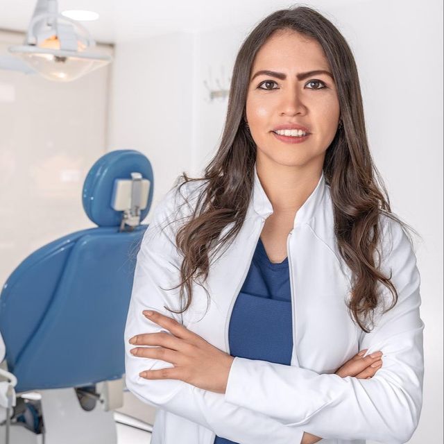 Saraht Sotelo, Odontólogo Bogotá
