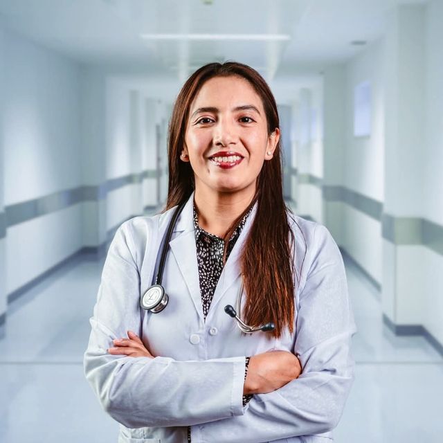 Ivonne Trujillo Hancco, Neumólogo Cusco