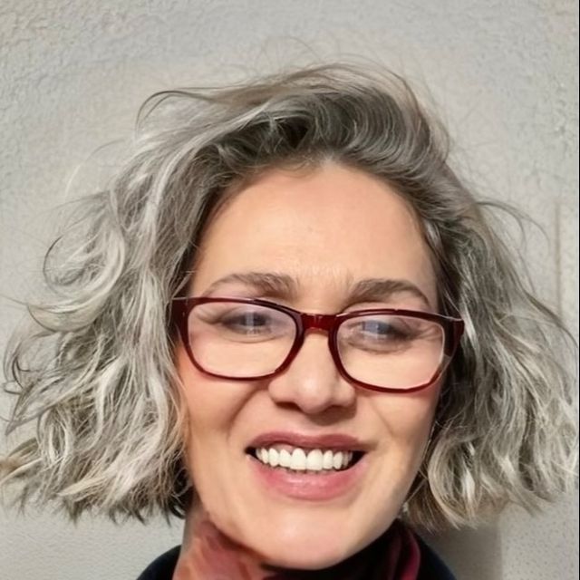 Cecilia Latrach, Psicólogo Santiago