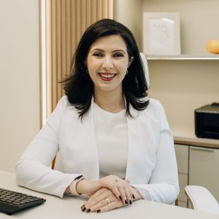 Dra. Fabiane Coura da Silva Masiviero