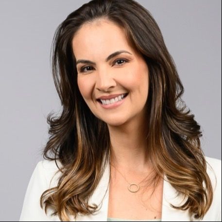 Joice Göebel, Dermatologista Pelotas