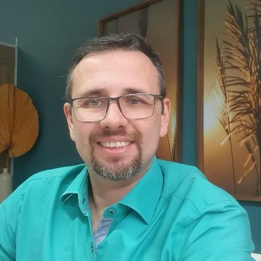 Marcelo Pellissier Junior, Ginecologista São José dos Campos