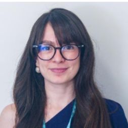 Julia Freitas, Psicólogo Curitiba