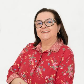 Ampliar imagem: Kátia Faria Costa, Psicólogo Macaé