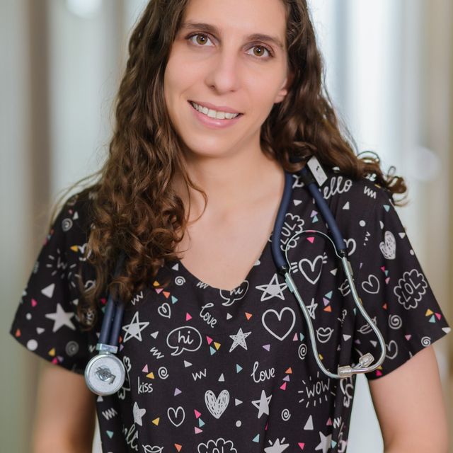 Tammy Edel Nudelman, Neonatólogo Bogotá