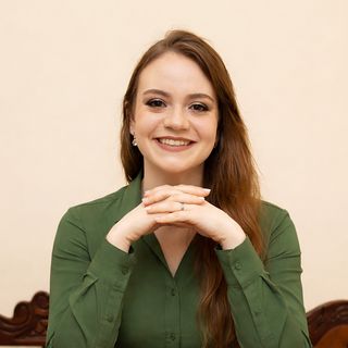 Dra. Gabriela Magro Bazanella