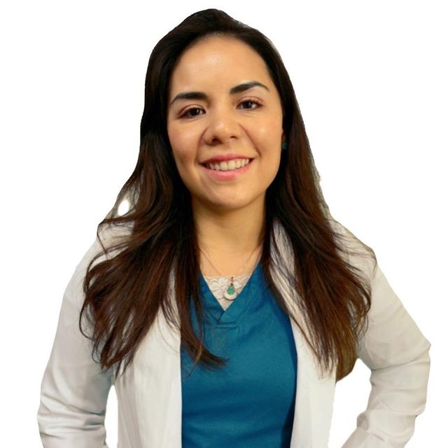 Dra. Stephania  Sandoval, Dermatólogo Concepción
