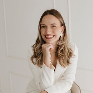 Julia Klockner, Ginecologista Porto Alegre