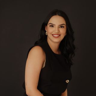 Tainá Leonel, Psiquiatra Porto Alegre