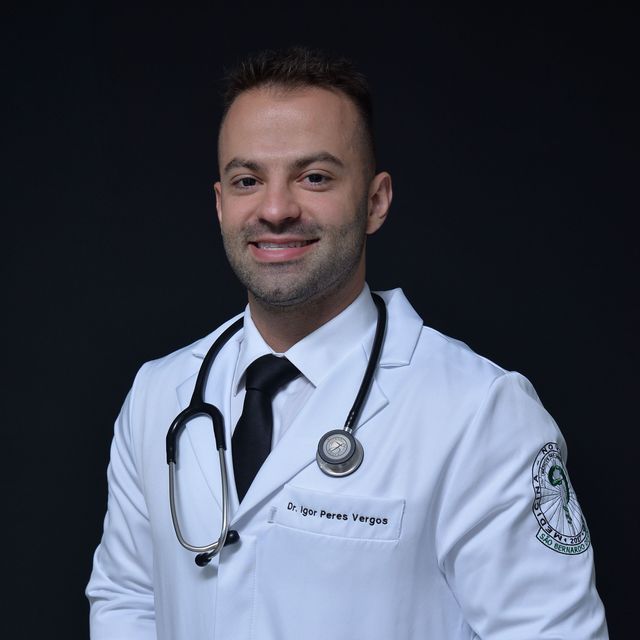 Igor Peres Vergos, Médico do esporte São Paulo