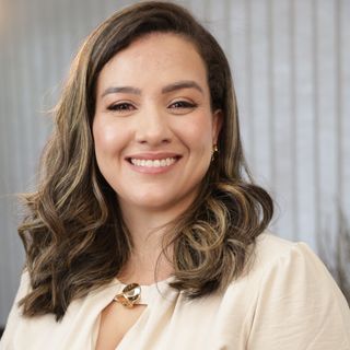 Isabella Laporte, Endocrinologista Contagem