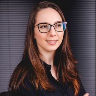  Ana Carolina R. Abitante