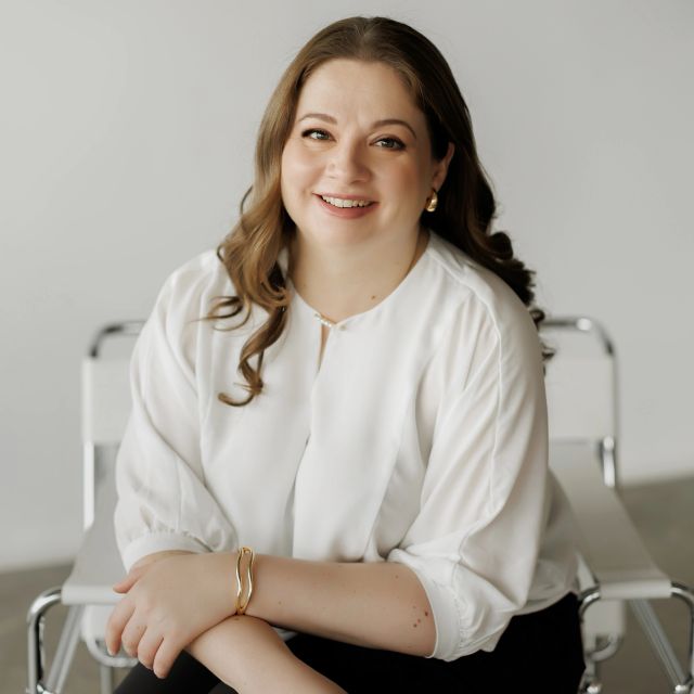 Florinda Scheerer de Amorim Tavares, Ginecologista Curitiba