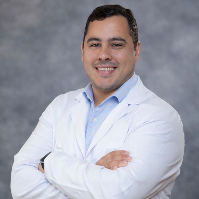 Rafael  Henrique Fernandes Giorgeto , Ortopedista - Traumatologista São Roque