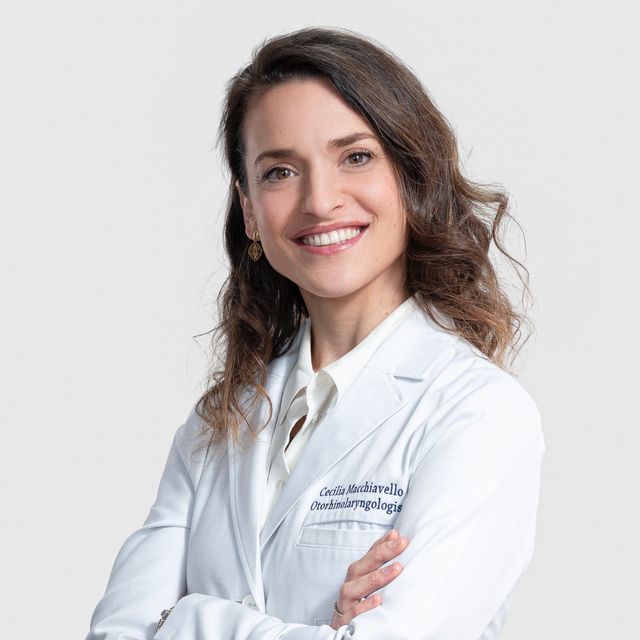 Carmen Cecilia Macchiavello Poblete, Otorrino Las Condes