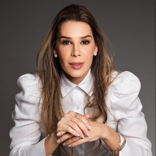 Simone Perini Cardoso, Dentista Cuiabá